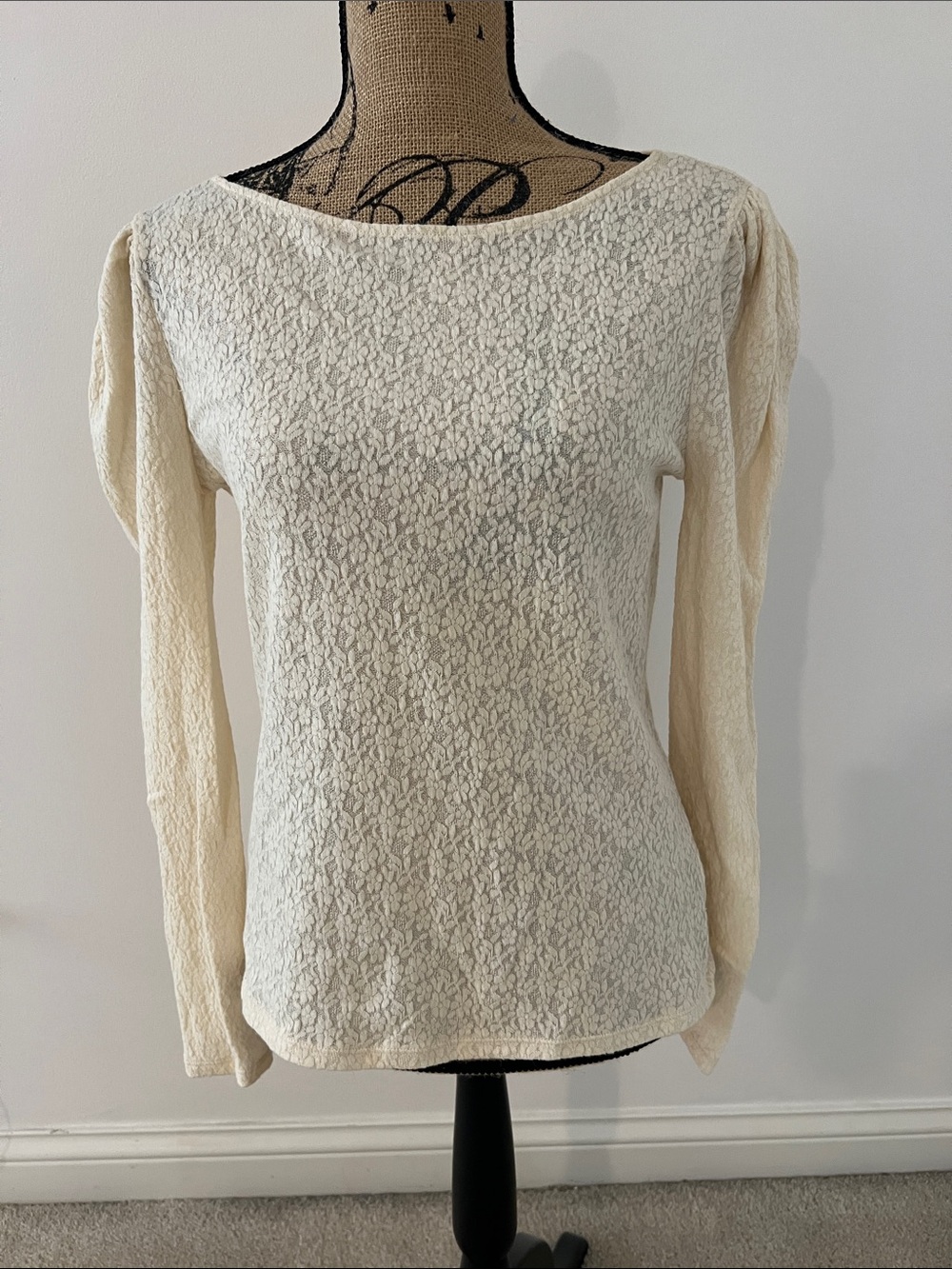 hinge Cream Lace-Texture Long Sleeve Top